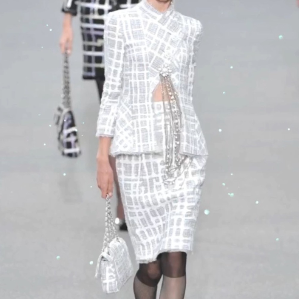 Chanel Vintage Tweed Midi Skirt 2009 Runway Look